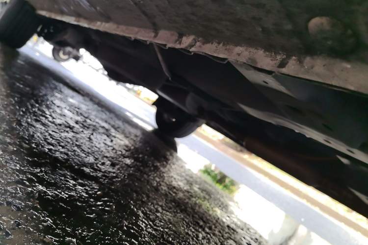 Used Wuling Hongguang 2018 1.5L S Comfort Model L2B Chassis Front Right