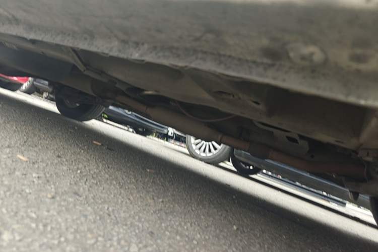 Used Wuling Hongguang 2018 1.5L S Comfort Model L2B Chassis Front Right