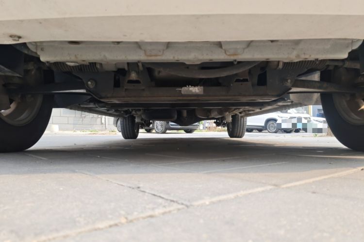 Used Wuling Hongguang 2018 1.5L S Standard Version L2B Chassis Front