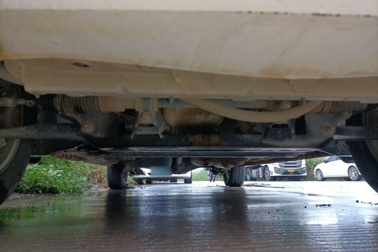 Used Wuling Hongguang 2018 1.5L S Comfort Model L2B Chassis Front
