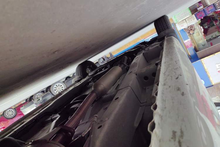 Used Wuling Hongguang 2018 1.5L Classic S Base Model Chassis Rear Left