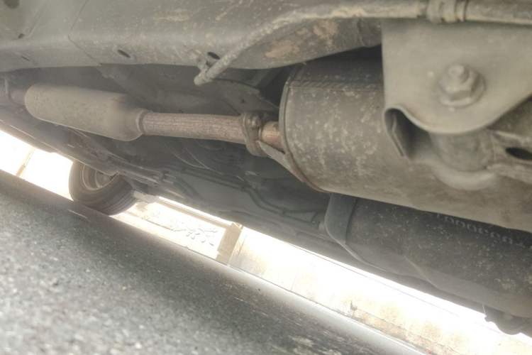 Used Wuling Hongguang 2018 1.5L S Comfort Model L2B Chassis Rear Left