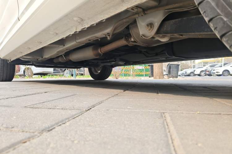 Used Wuling Hongguang 2018 1.5L S Standard Version L2B Chassis Rear Left