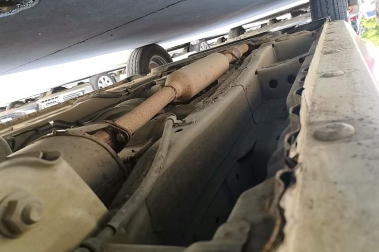 Used Wuling Hongguang 2018 1.5L S Comfort Model L2B Chassis Rear Left