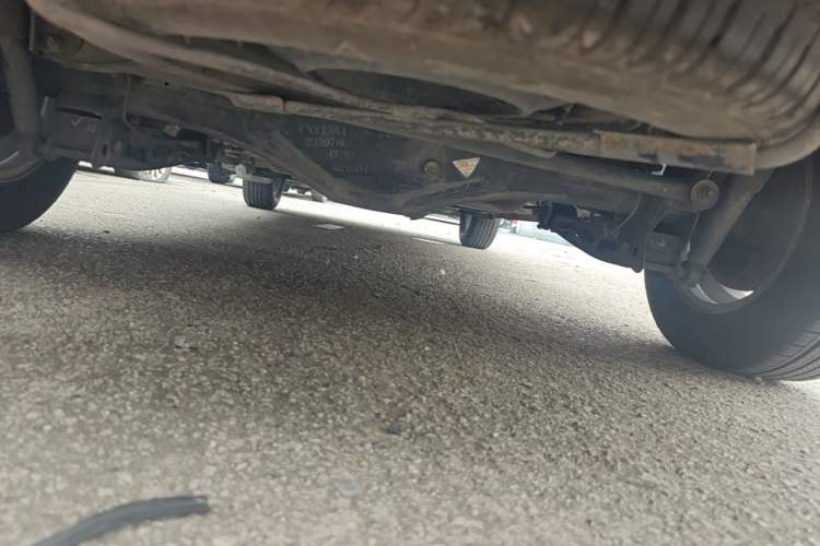 Used Wuling Hongguang 2018 1.5L S Comfort Model L2B Chassis Rear