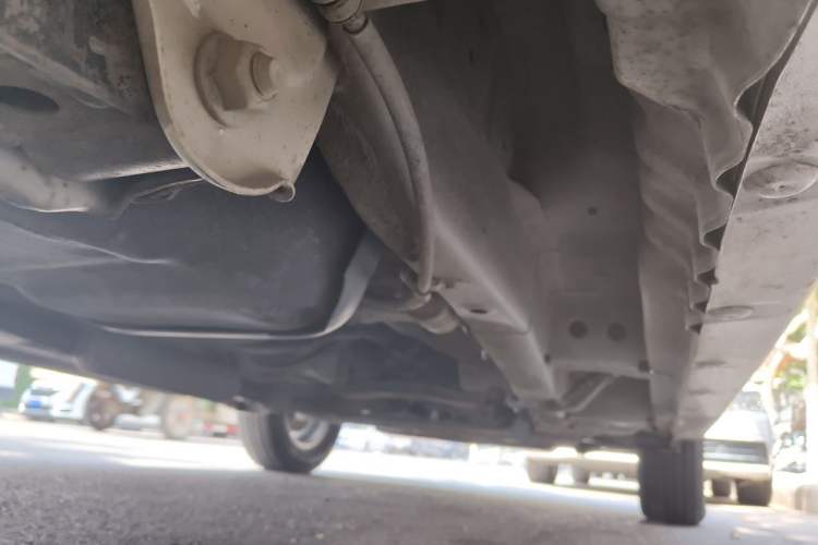 Used Wuling Hongguang 2018 1.5L S Comfort Model L2B Chassis Rear Right