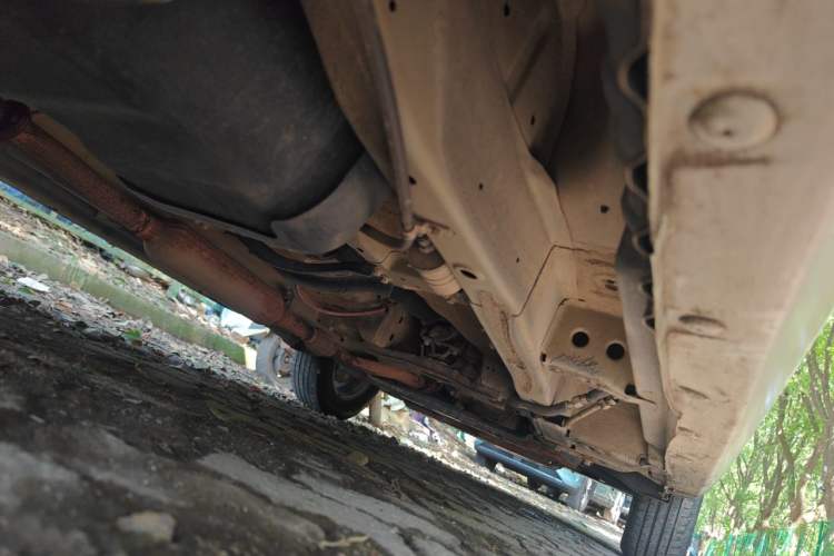 Used Wuling Hongguang 2018 1.5L S Comfort Model L2B Chassis Rear Right