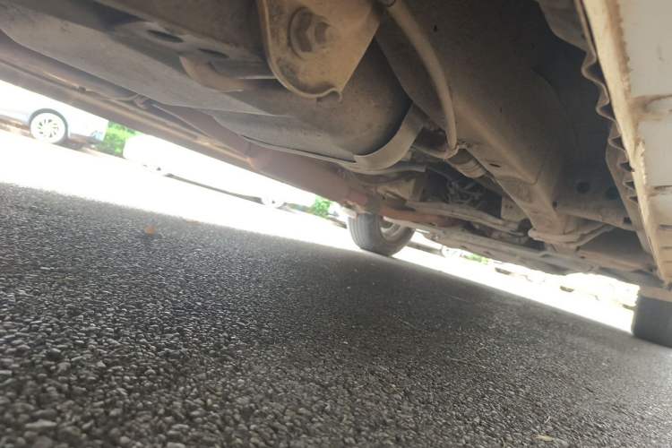 Used Wuling Hongguang 2018 1.5L S Comfort Model L2B Chassis Rear Right