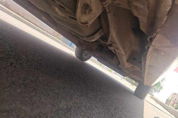 Used Wuling Hongguang 2018 1.5L S Comfort Model L2B Chassis Rear Right