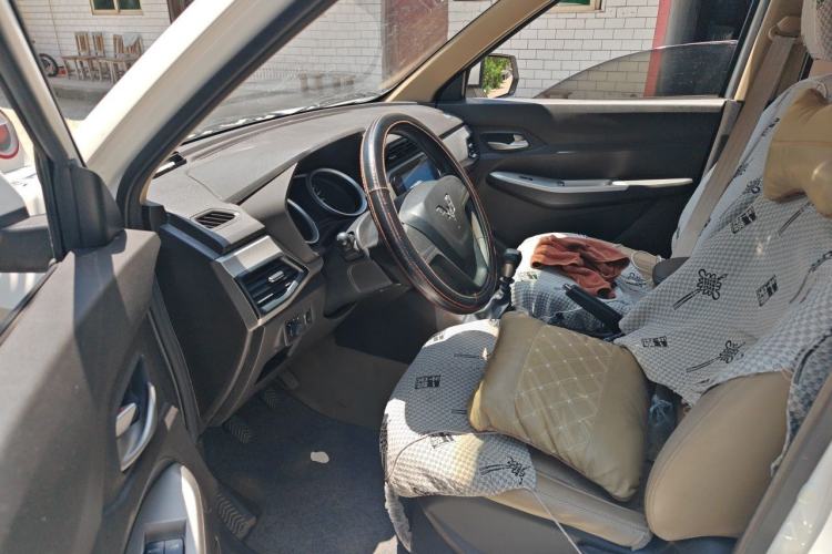 Used Wuling Hongguang 2018 1.5L S Comfort Model L2B Driver Seat