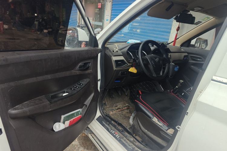 Used Wuling Hongguang 2018 1.5L S Standard Version L2B Driver Seat