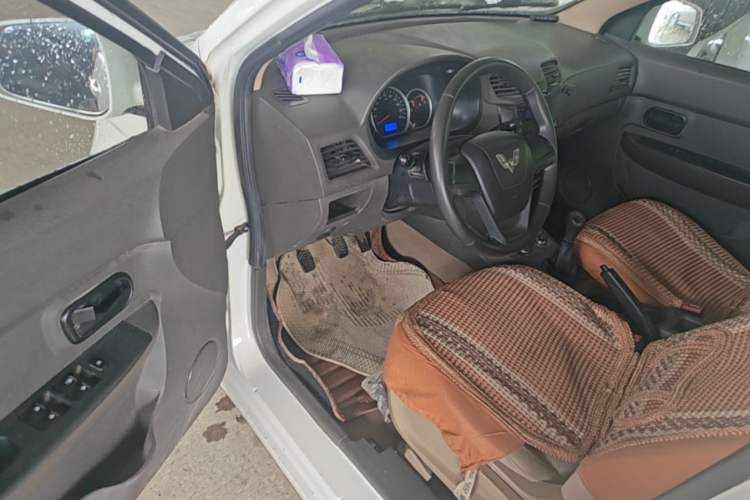 Used Wuling Hongguang 2018 1.5L Classic S Standard Model Driver Seat