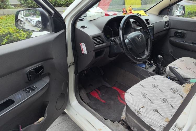 Used Wuling Hongguang 2018 1.2L Classic S Base Model Driver Seat