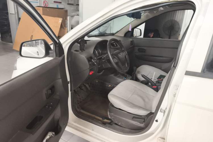 Used Wuling Hongguang 2018 1.2L Classic S Base Model Driver Seat