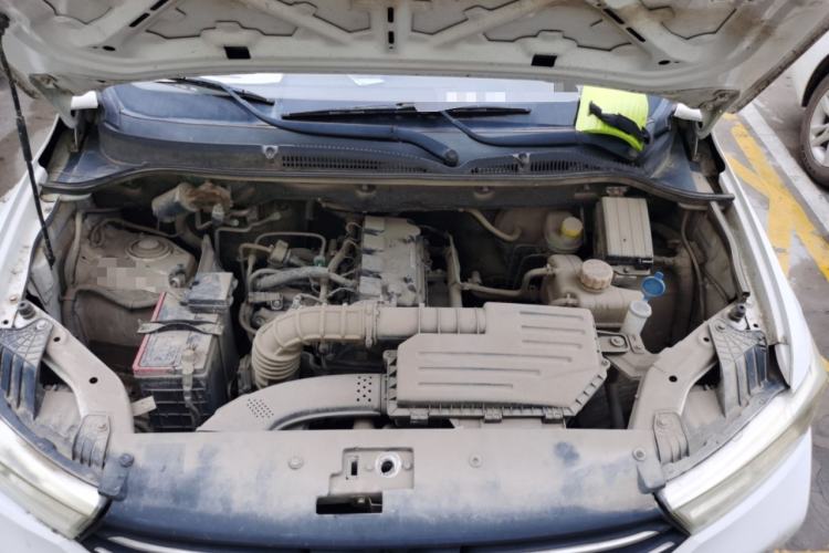 Used Wuling Hongguang 2018 1.5L S Standard Version L2B Engine Bay