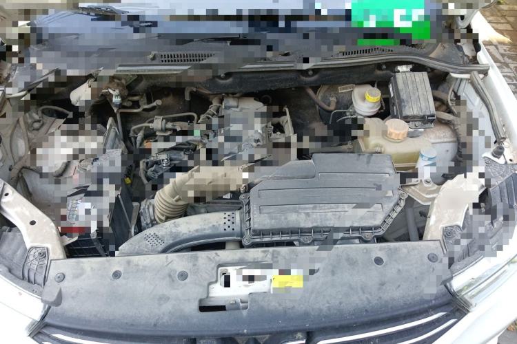 Used Wuling Hongguang 2018 1.5L S Standard Version L2B Engine Bay