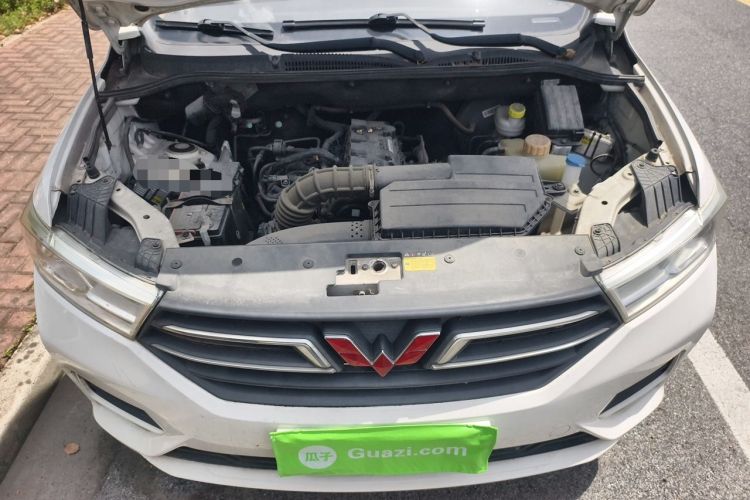 Used Wuling Hongguang 2018 1.5L S Standard Version L2B Engine Bay