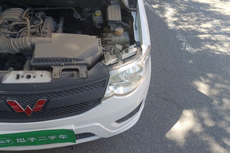 Used Wuling Hongguang 2018 1.2L Classic S Base Model Engine Bay Left