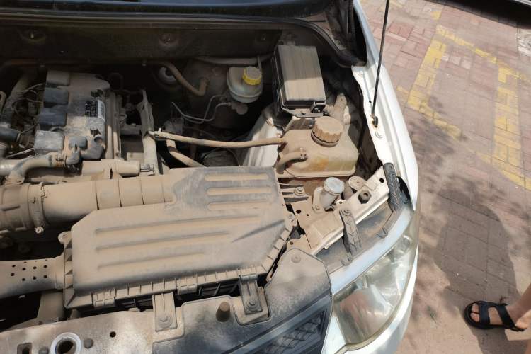 Used Wuling Hongguang 2018 1.5L Classic S Base Model Engine Bay Left