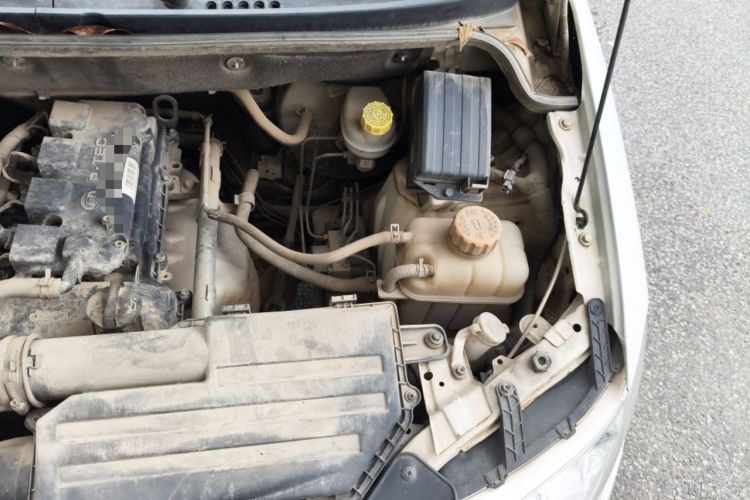 Used Wuling Hongguang 2018 1.5L Classic S Base Model Engine Bay Left