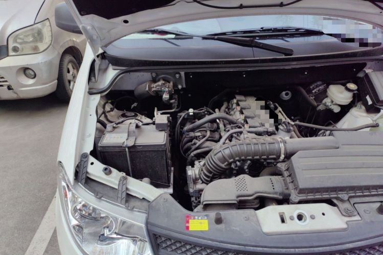 Used Wuling Hongguang 2018 1.5L Classic S Base Model Engine Bay Right