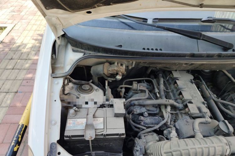 Used Wuling Hongguang 2018 1.5L Classic S Base Model Engine Bay Right