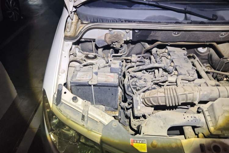 Used Wuling Hongguang 2018 1.5L Classic S Base Model Engine Bay Right