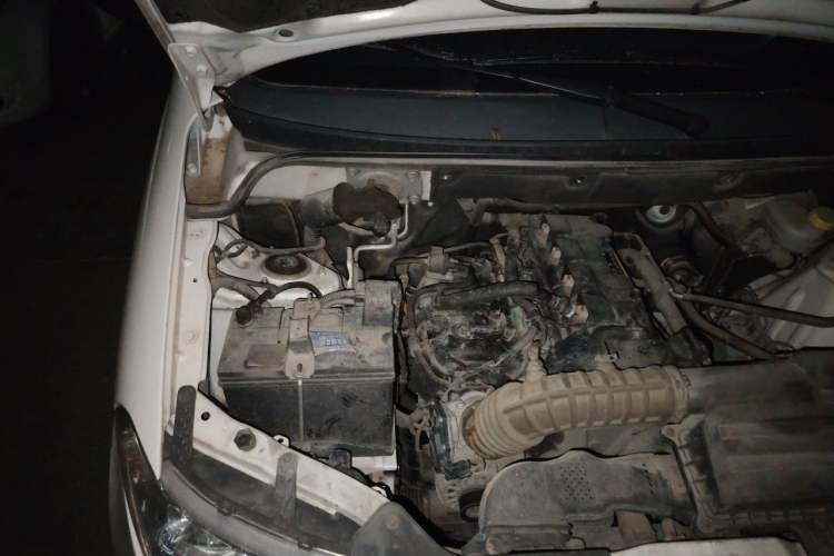Used Wuling Hongguang 2018 1.5L Classic S Base Model Engine Bay Right