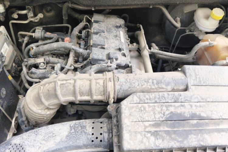Used Wuling Hongguang 2018 1.5L S Comfort Model L2B Engine Bay