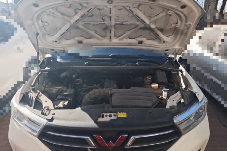 Used Wuling Hongguang 2018 1.5L S Standard Version L2B Engine Bay