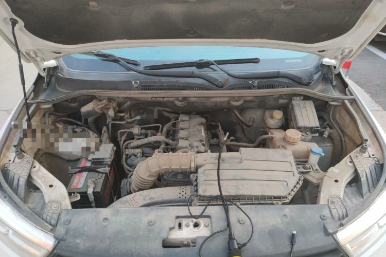 Used Wuling Hongguang 2018 1.5L S Comfort Model L2B Engine Bay