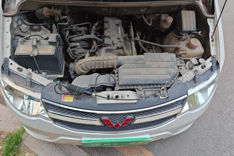 Used Wuling Hongguang 2018 1.5L Classic S Standard Model Engine Bay
