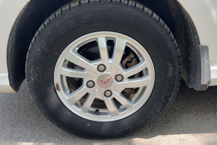 Used Wuling Hongguang 2018 1.5L S Standard Version L2B Exterior 3