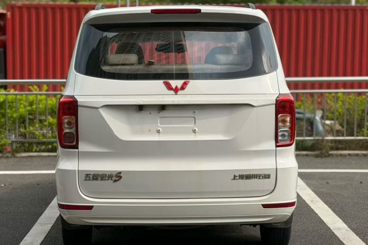 Used Wuling Hongguang 2018 1.5L S Standard Version L2B Exterior 3