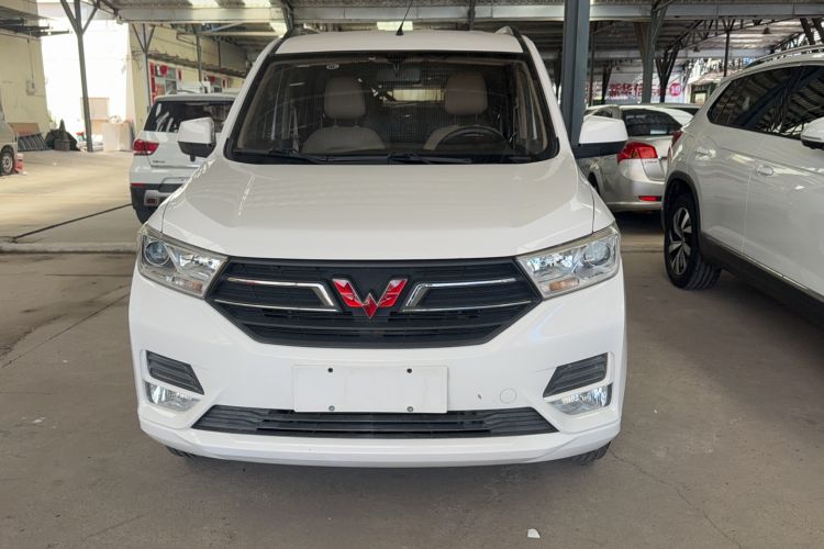 Used Wuling Hongguang 2018 1.5L S Comfort Model L2B Exterior 3