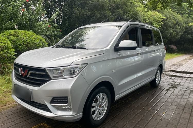 Used Wuling Hongguang 2018 1.5L S Comfort Model L2B Exterior 4