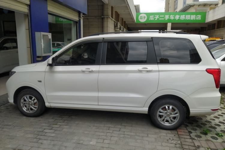 Used Wuling Hongguang 2018 1.5L S Comfort Model L2B Exterior 5