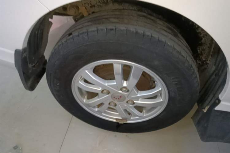 Used Wuling Hongguang 2018 1.5L S Comfort Model L2B Exterior 5