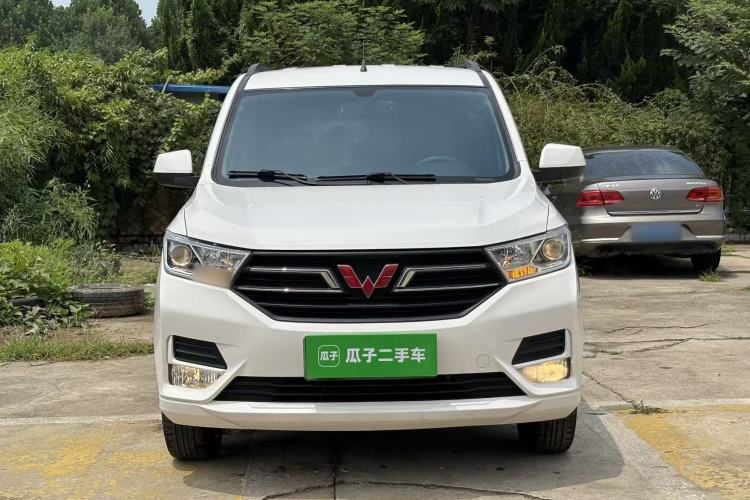 Used Wuling Hongguang 2018 1.5L S Standard Version L2B Front