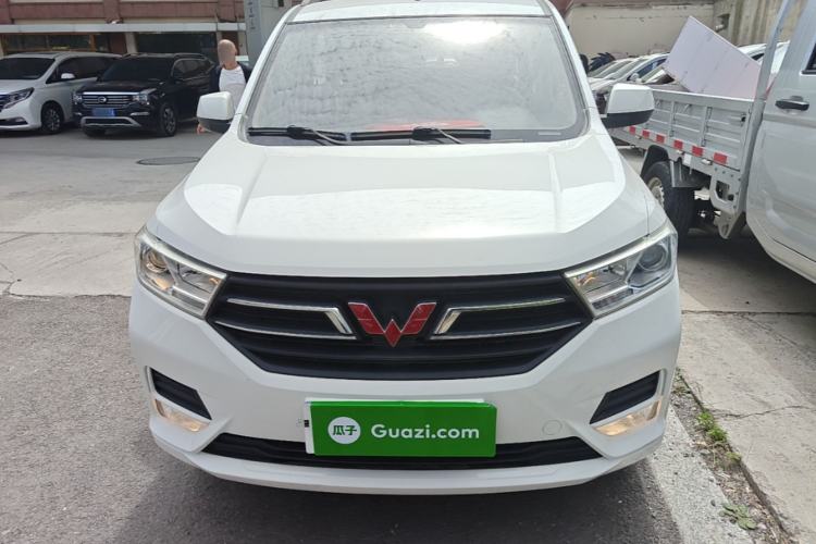 Used Wuling Hongguang 2018 1.5L S Comfort Model L2B Front