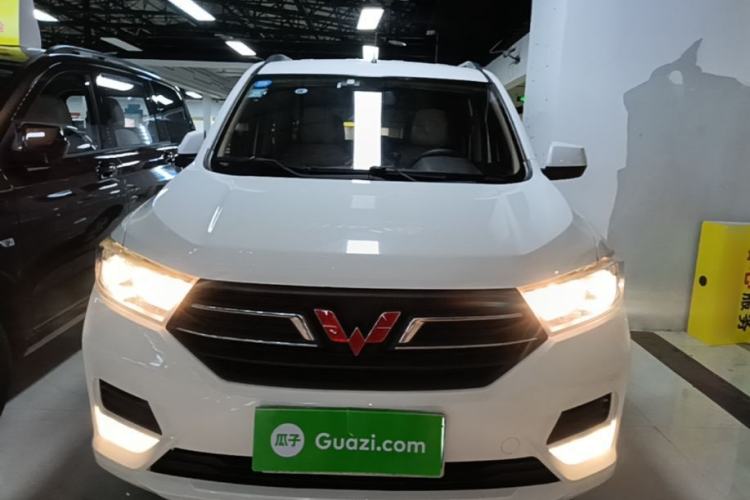 Used Wuling Hongguang 2018 1.5L S Comfort Model L2B Front