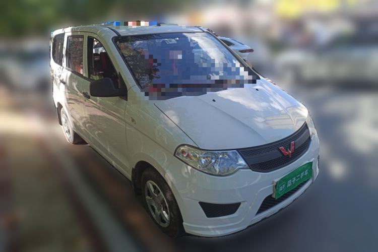 Used Wuling Hongguang 2018 1.2L Classic S Base Model Front Right 45 Deg