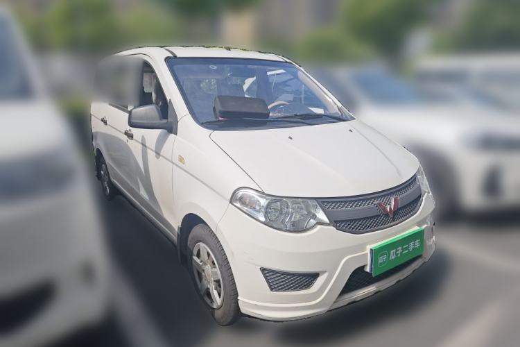 Used Wuling Hongguang 2018 1.2L Classic S Base Model Front Right 45 Deg