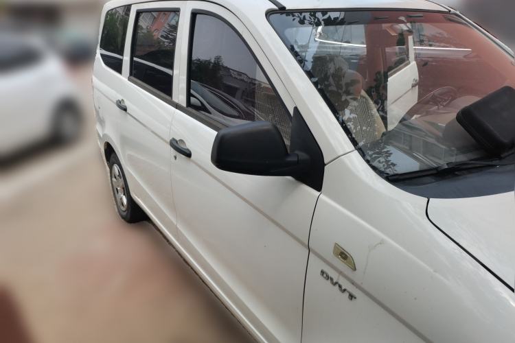 Used Wuling Hongguang 2018 1.5L Classic S Base Model Front Right 45 Deg