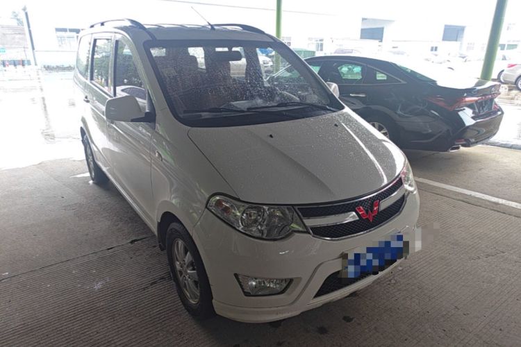 Used Wuling Hongguang 2018 1.5L Classic S Standard Model Front Right 45 Deg