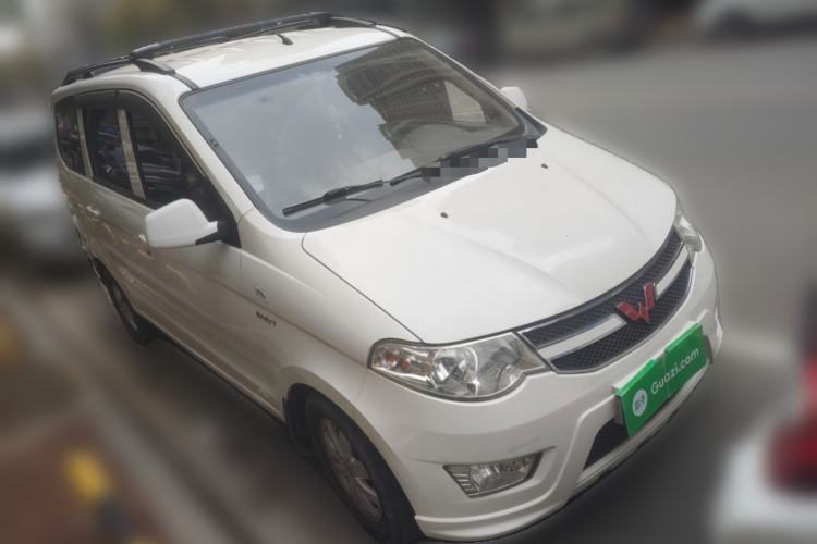 Used Wuling Hongguang 2018 1.5L Classic S Standard Model Front Right 45 Deg