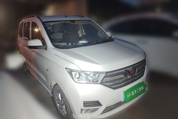 Used Wuling Hongguang 2018 1.5L S Standard Version L2B Front Right 45 Deg