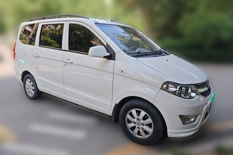 Used Wuling Hongguang 2018 1.5L Classic S Standard Model Front Right 45 Deg