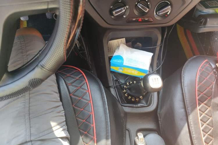 Used Wuling Hongguang 2018 1.5L S Comfort Model L2B Gear Lever
