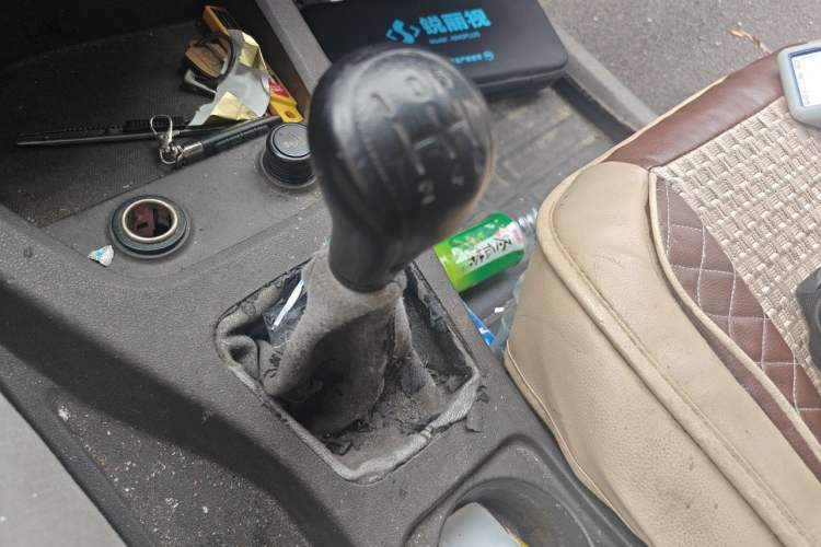 Used Wuling Hongguang 2018 1.5L Classic S Base Model Gear Lever
